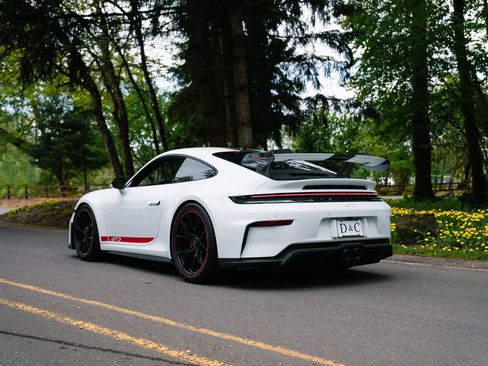 Used 2026 Porsche 911 GT3 RWD image 33