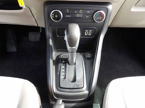 Certified 2020 Ford EcoSport S image 20