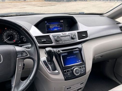 Used 2014 Honda Odyssey Touring image 9