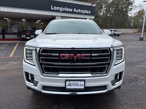 Used 2021 GMC Yukon SLT w/ SLT Luxury Plus Package image 3