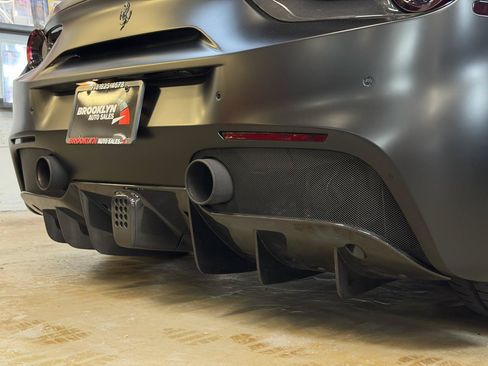 Used 2017 Ferrari 488 GTB RWD image 20