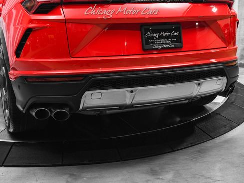 Used 2019 Lamborghini Urus image 44