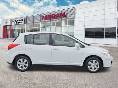 Used 2012 Nissan Versa 1.8 S w/ Special Edition Pkg FWD image 3