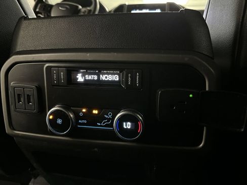 Used 2019 Ford Expedition Max XLT w/ Equipment Group 202A AWD/4WD image 66