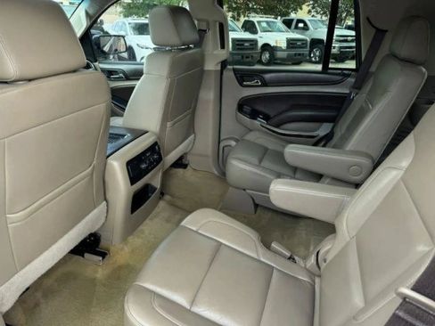 Used 2017 Chevrolet Tahoe LT RWD image 17