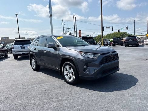 Used 2020 Toyota RAV4 XLE w/ Convenience Package AWD/4WD image 1