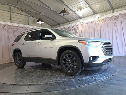 Used 2020 Chevrolet Traverse RS image 10