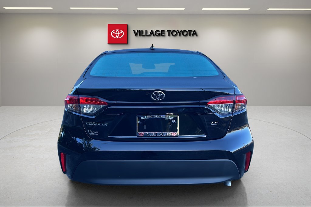 New 2027 Toyota Corolla LE FWD image 4