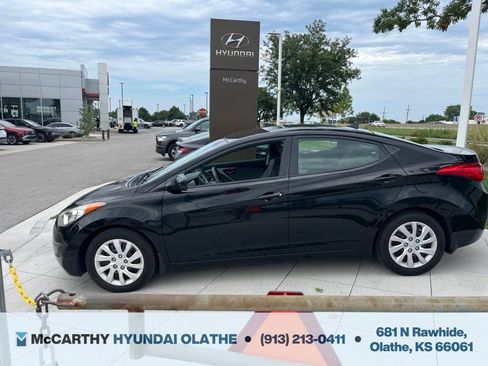 Used 2013 Hyundai Elantra GLS FWD image 10