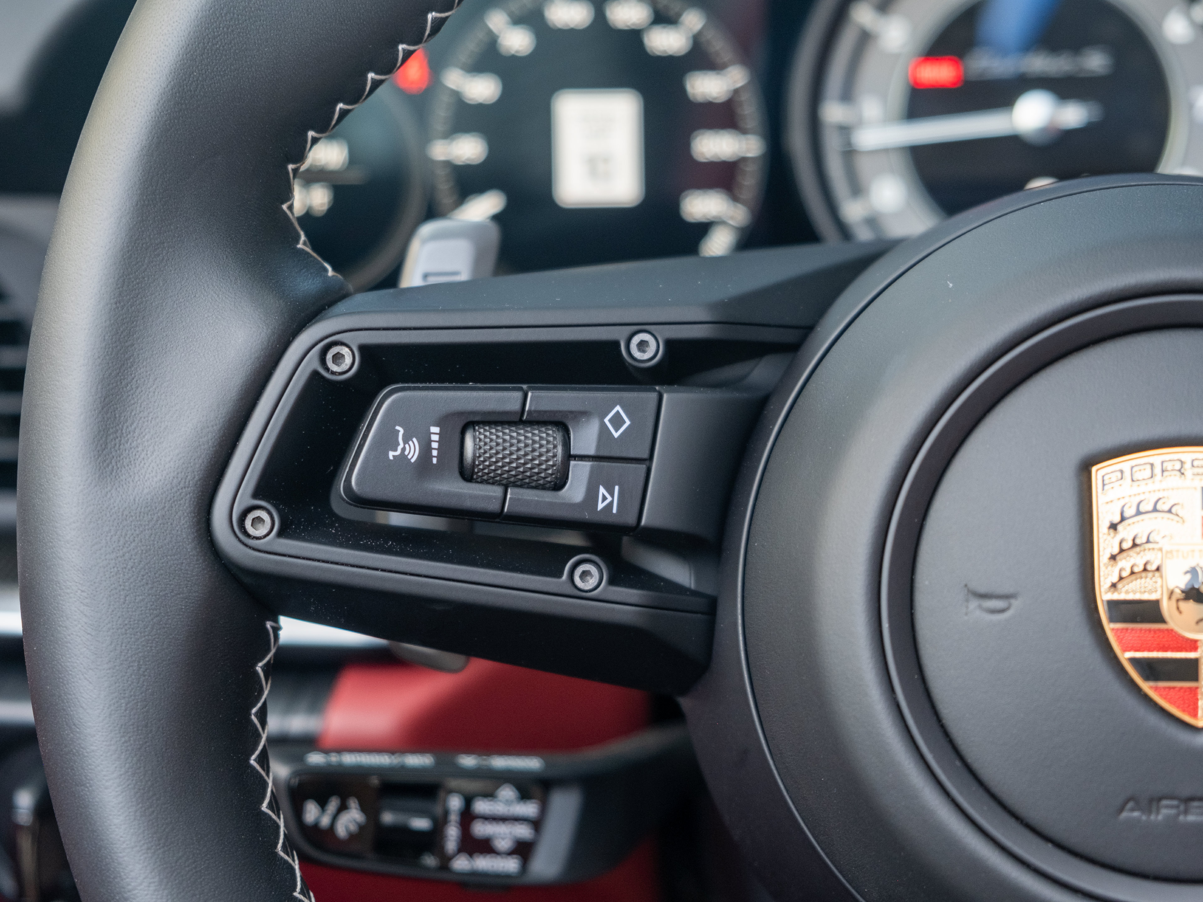 Certified 2024 Porsche 911 Turbo S AWD/4WD image 31