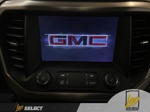 Used 2023 GMC Acadia AT4 w/ Technology Package AWD/4WD image 16