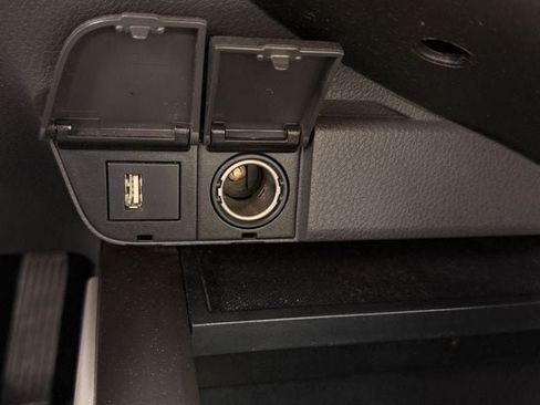 Used 2022 Toyota Camry LE w/ Convenience Package FWD image 20