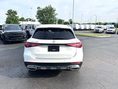 New 2026 Mercedes-Benz GLC 300 4MATIC image 10