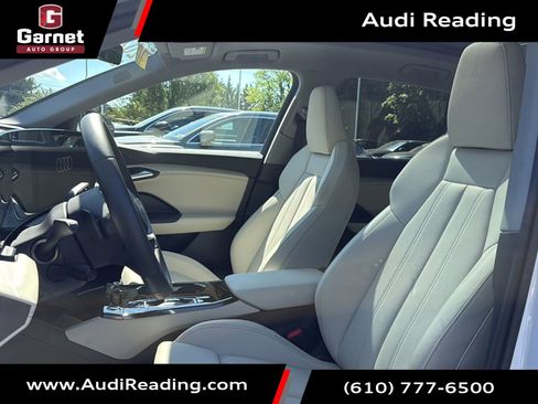 Used 2025 Audi Q6 e-tron Premium Plus image 15