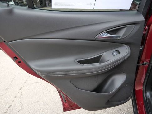 Used 2023 Buick Encore GX Preferred w/ Cold Weather Comfort Package FWD image 23