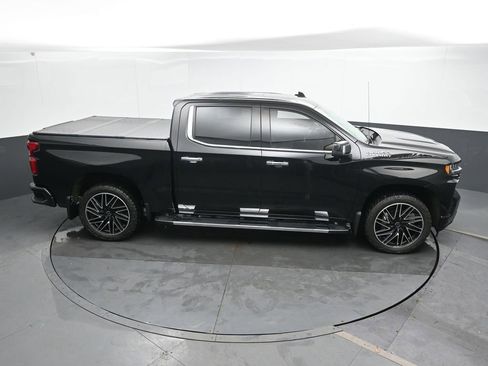 Used 2021 Chevrolet Silverado 1500 High Country image 36