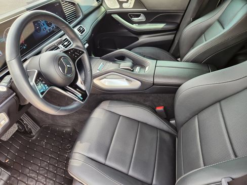 Used 2025 Mercedes-Benz GLE 450 4MATIC Coupe image 14