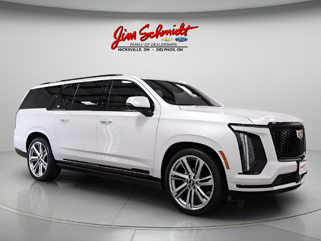 Used 2025 Cadillac Escalade ESV Sport Platinum AWD/4WD image 1