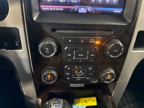 Used 2013 Ford F150 Platinum AWD/4WD image 30