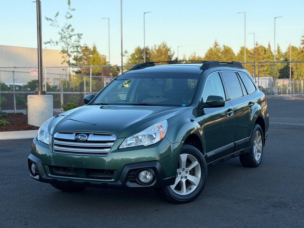 Used 2014 Subaru Outback 2.5i Premium AWD/4WD image 1