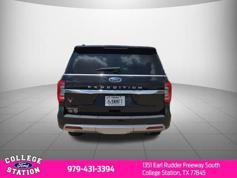 Used 2024 Ford Expedition Limited RWD image 5