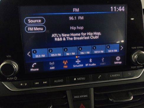 Used 2020 Nissan Altima 2.5 SR w/ Premium Package image 25