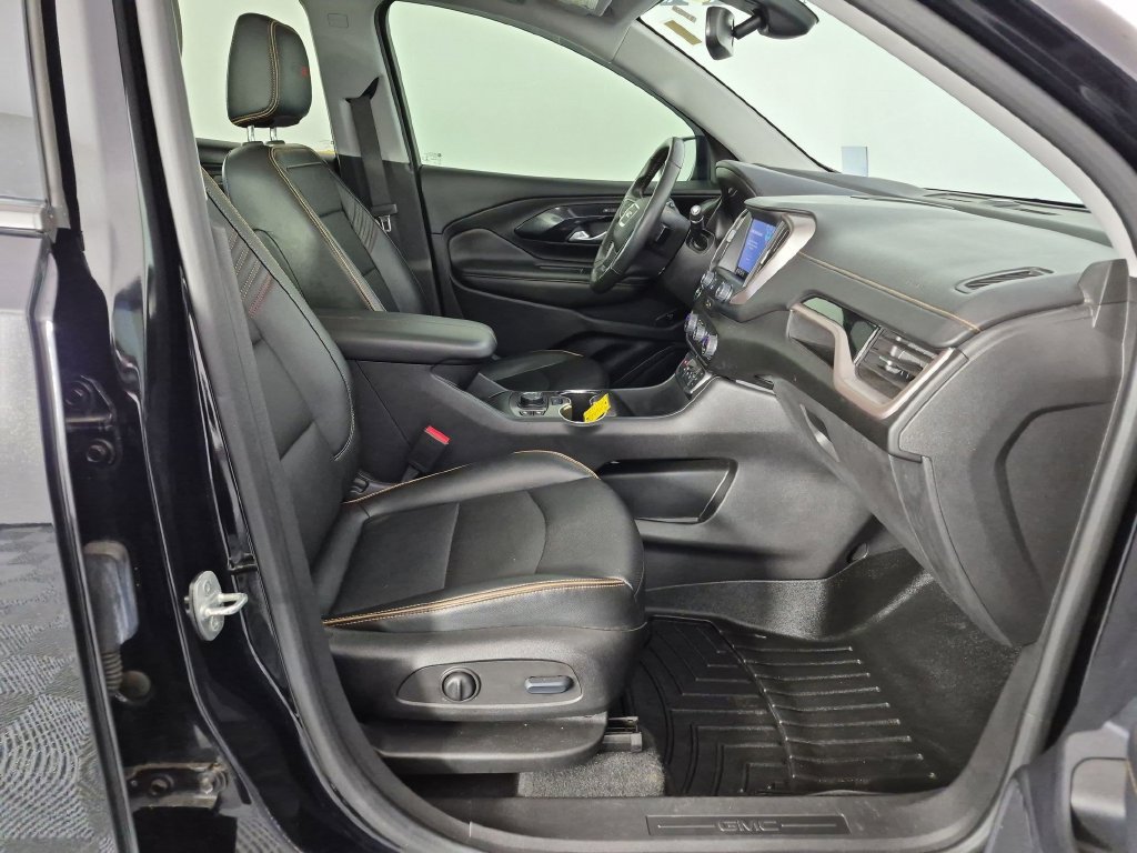 Certified 2022 GMC Terrain AT4 w/ Infotainment Package II AWD/4WD image 39