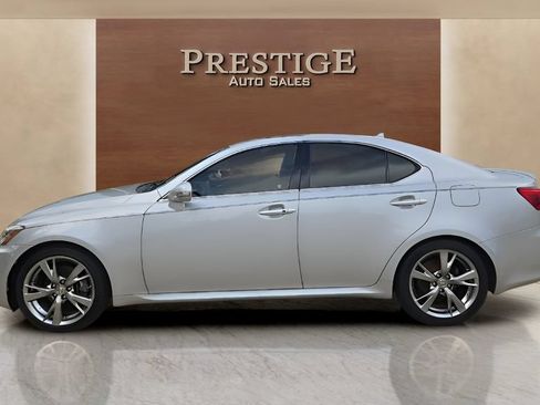 Used 2009 Lexus IS 250 RWD image 8