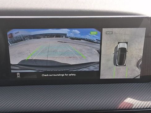 New 2026 Nissan Kicks SR w/ Cold Weather Package image 11