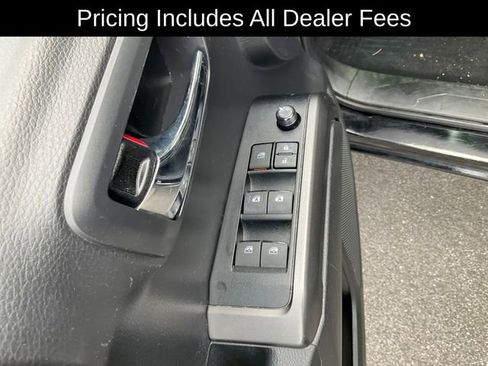Used 2023 Toyota Tacoma TRD Off-Road w/ Technology Package RWD image 8