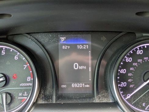 Used 2023 Toyota Camry SE FWD image 24