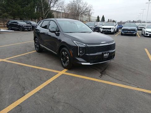 New 2026 Kia Sportage LX w/ LX Convenience Package image 1