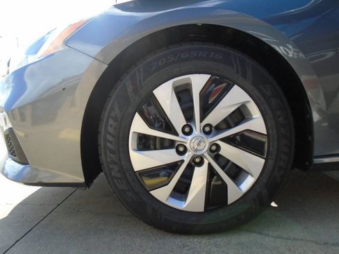 Used 2021 Nissan Altima 2.5 S FWD image 27