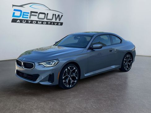 Used 2025 BMW 230i xDrive Coupe w/ M Sport Package AWD/4WD image 7