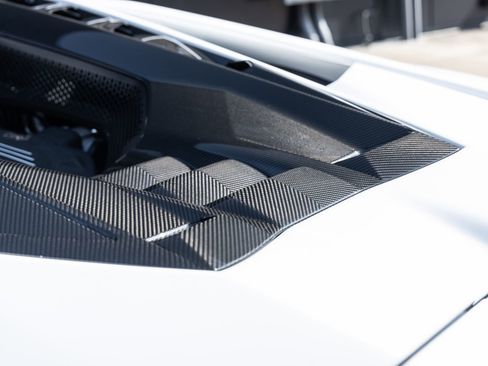 Used 2024 Lamborghini Revuelto AWD/4WD image 16