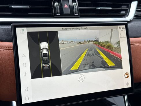 Used 2024 Jaguar XF R-Dynamic SE image 19