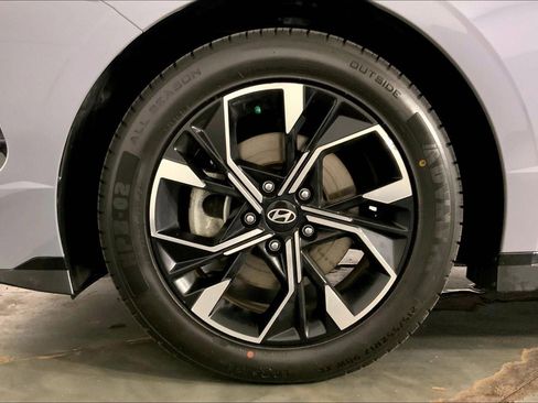 Used 2024 Hyundai Sonata SEL FWD image 9