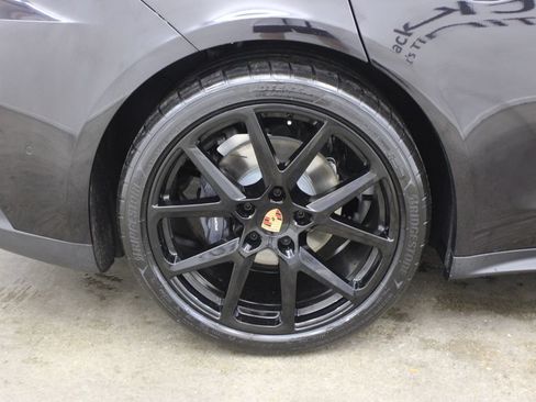 New 2026 Porsche Panamera RWD image 14