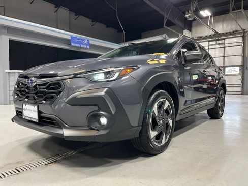 Certified 2025 Subaru Crosstrek 2.5i Limited w/ Crosstrek Mirror Package AWD/4WD image 4