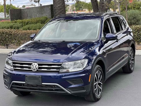 Used 2021 Volkswagen Tiguan SE FWD image 22