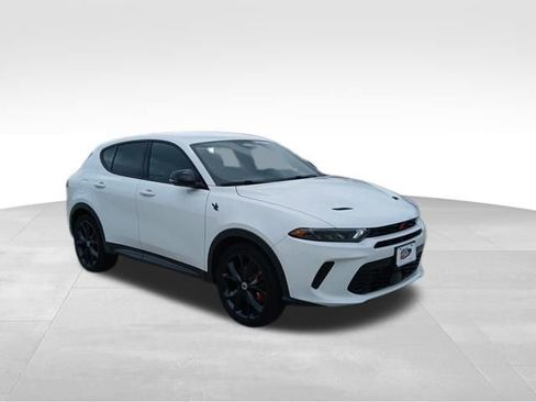 Used 2024 Dodge Hornet R/T AWD/4WD image 7