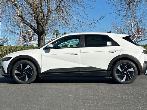 New 2026 Hyundai Ioniq 5 SEL image 7