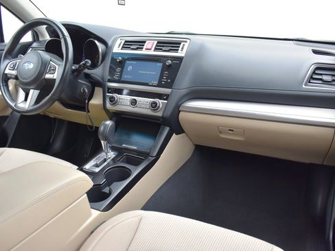 Used 2016 Subaru Outback 2.5i Premium w/ Popular Package #1 AWD/4WD image 52