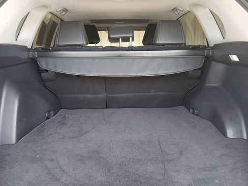 Used 2022 Toyota RAV4 XLE Premium FWD image 8