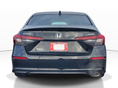 Used 2025 Honda Civic Sport image 5