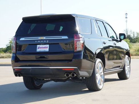 Used 2022 Chevrolet Tahoe High Country RWD image 9