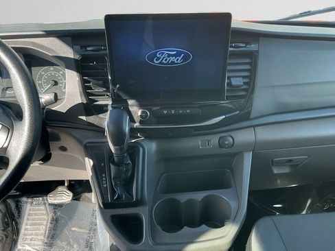 Used 2024 Ford Transit 350 XLT image 11