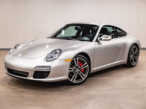 Used 2011 Porsche 911 Carrera S RWD image 15