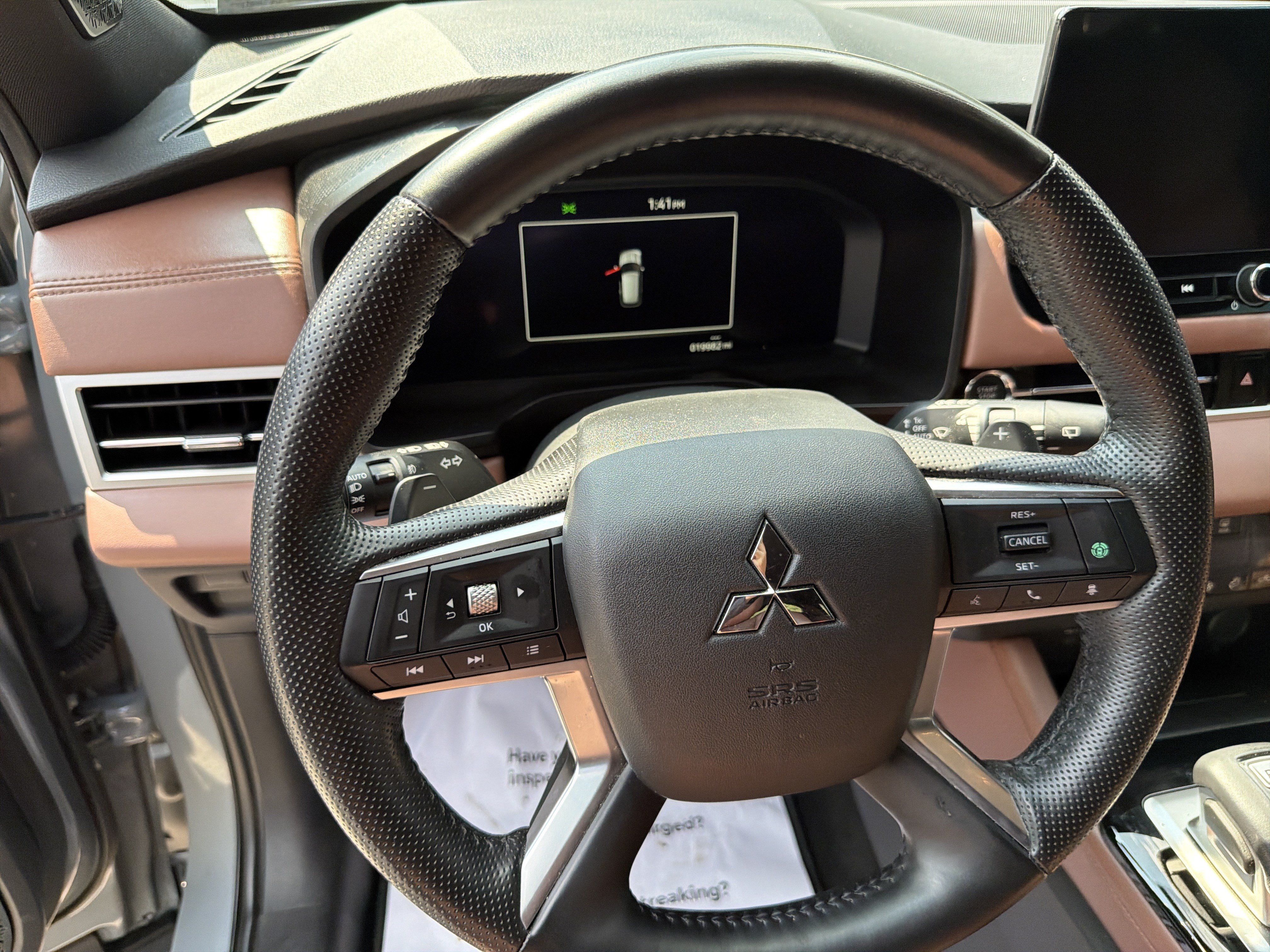 Used 2025 Mitsubishi Outlander SEL AWD/4WD image 19