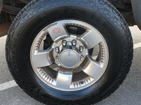 Used 2004 Ford F250 XL image 21